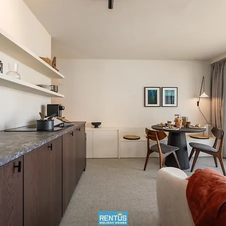 C - With Sea View Apartment De Panne