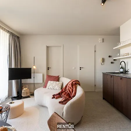 Appartement C - With Sea View