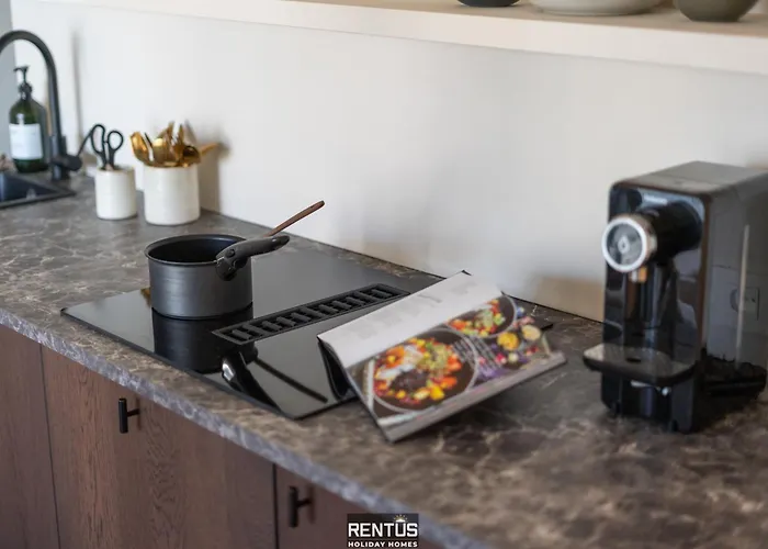 Appartement C - With Sea View